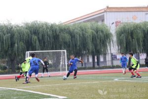 黄龙县举办中小学校园足球联赛